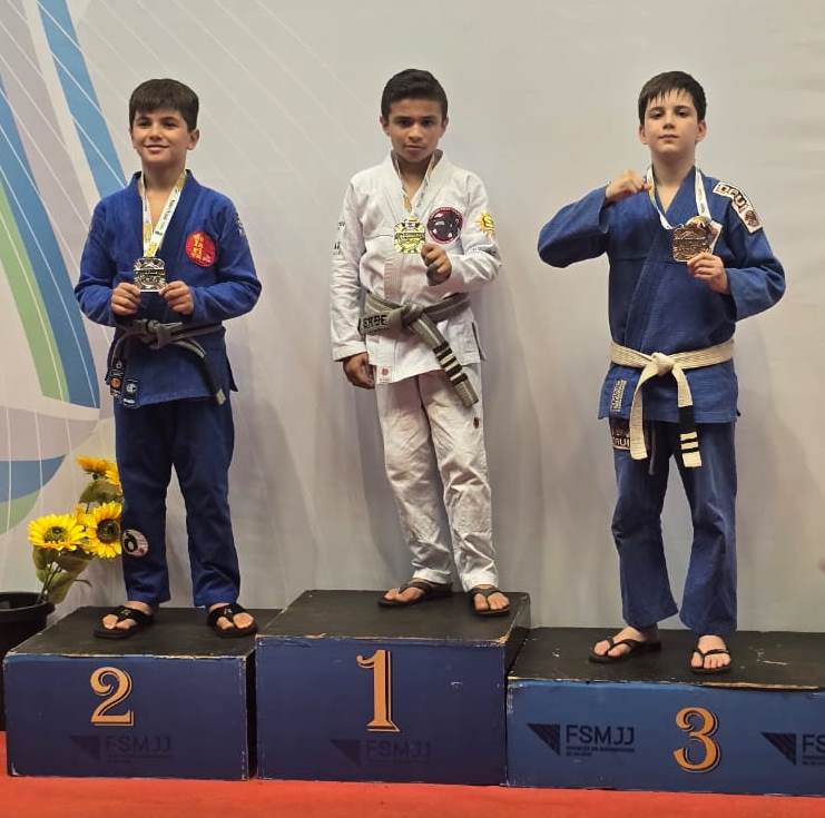 Ponta Porã: Família Santos conquista medalhas de ouro no Open Estadual de Jiu-jitsu