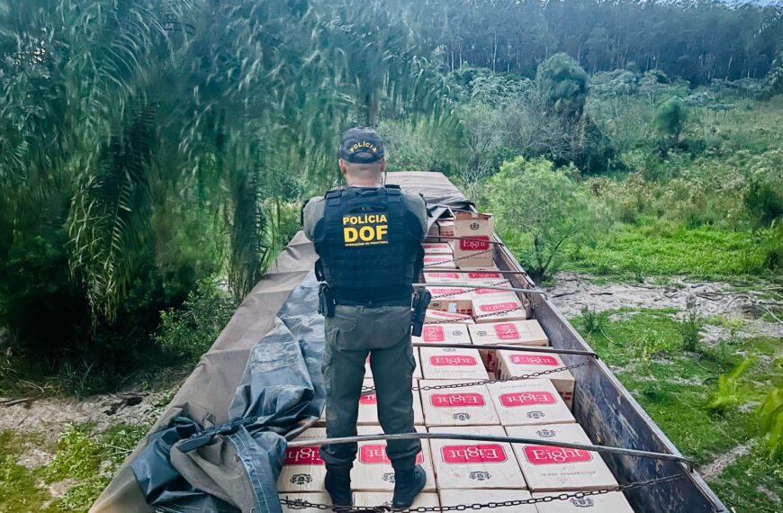 Carga de quase 30 mil pacotes de cigarro é apreendida em Itaquirai