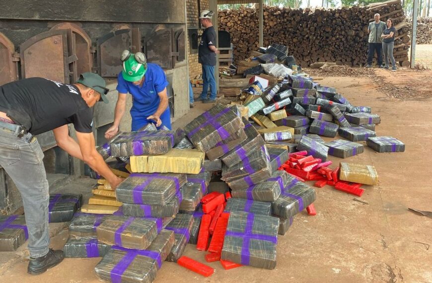 Polícia Civil incinera 3,2 toneladas de drogas em Mundo Novo