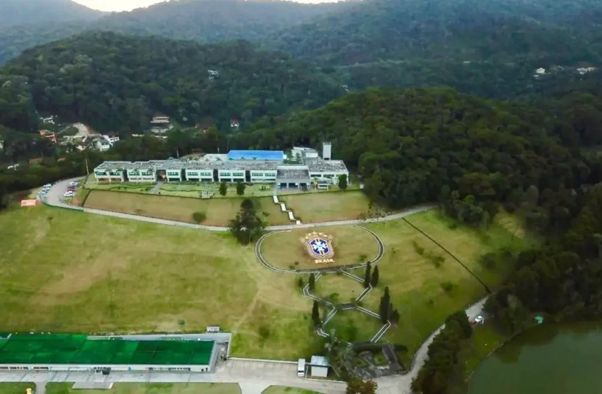Quadrilha é presa por furtar bolas, chuteiras e uniformes da CBF