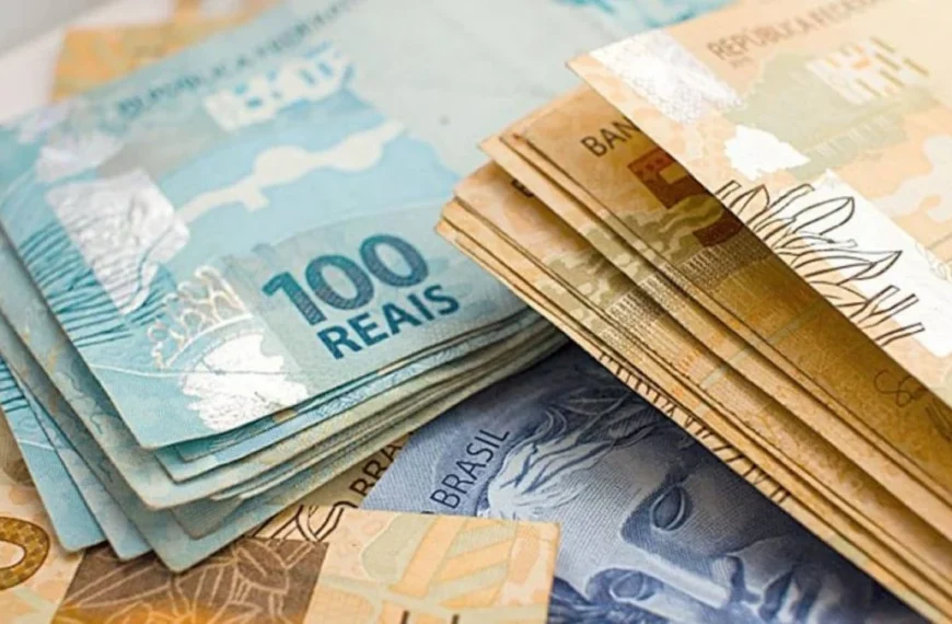 Governo sanciona Orçamento com superávit primário de R$ 14,5 bi e 2 vetos