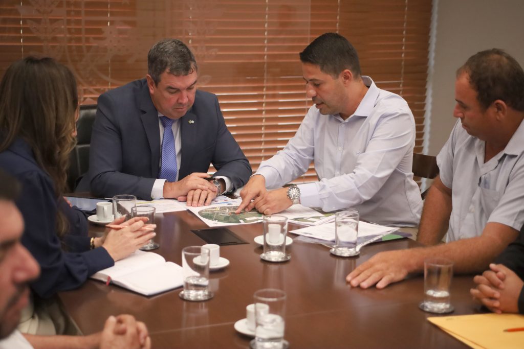 MS Municipalismo: Vicentina garante recursos para o desenvolvimento e qualidade de vida da população MS Municipalismo: Vicentina garante recursos para o desenvolvimento e qualidade de vida da população