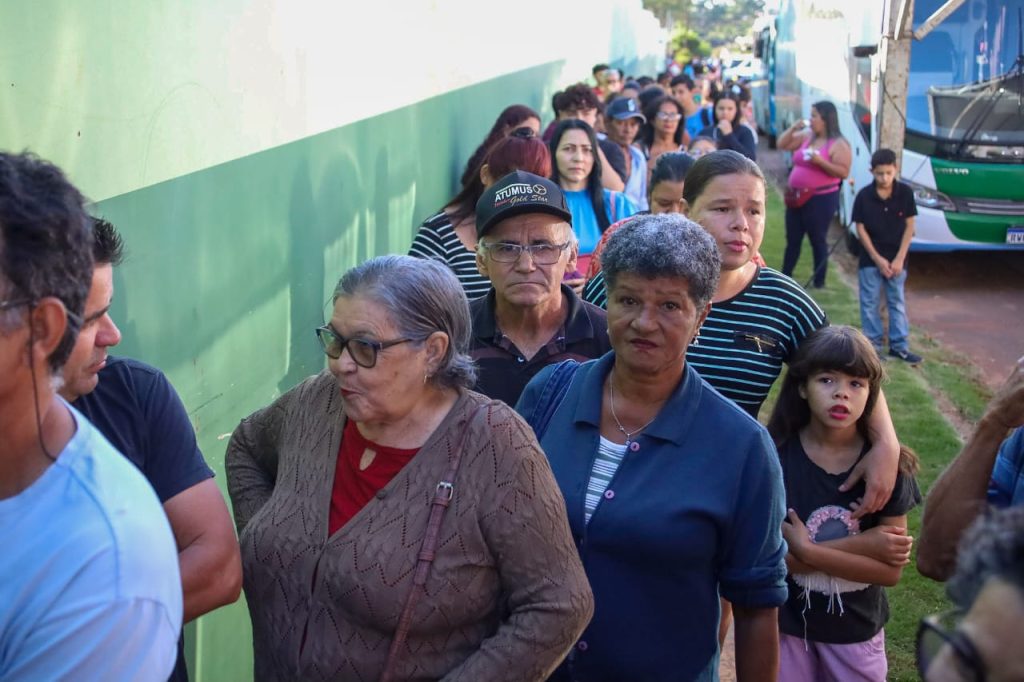 UEMS na Comunidade leva cidadania a milhares de moradores do São Conrado e região UEMS na Comunidade leva cidadania a milhares de moradores do São Conrado e região