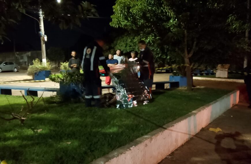 Mulher diz que para de defender, matou agressor em praça