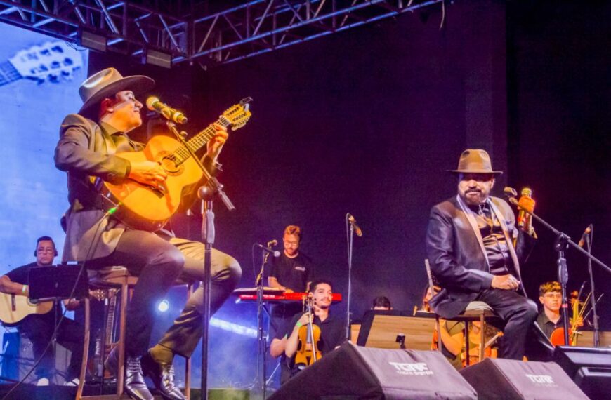 FAS 2025: Duduca & Dalvan fecham primeiro dia no palco Américas com sertanejo raiz