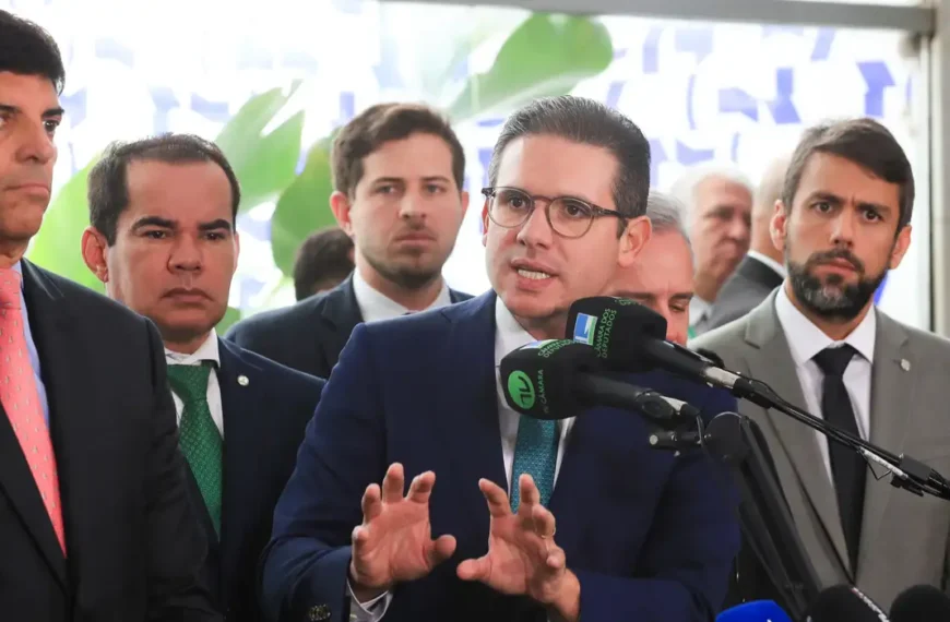 Câmara sugere medidas “antipáticas” para substituir aumento do IOF