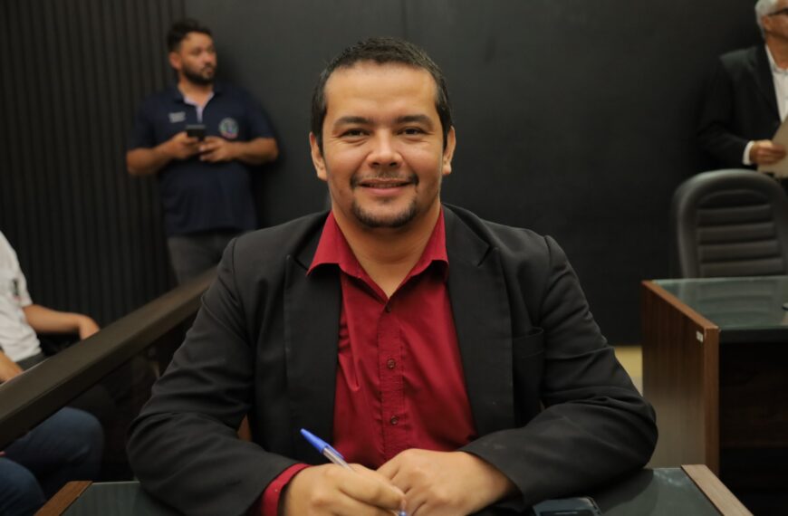 Edinho Quintana solicita reforma da Escola Municipal São João