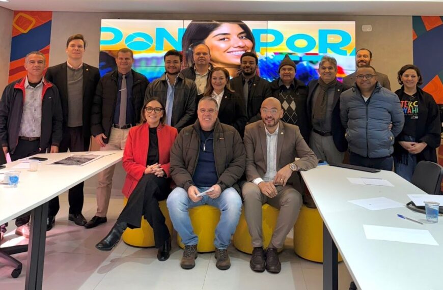 Eduardo Campos apresenta projetos de inovação e desenvolvimento a vereadores de Ponta Porã