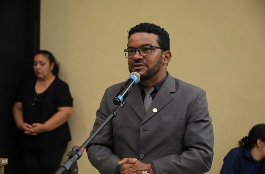 Reinaldo Jalasca solicita patrolamento e cascalhamento no Parque das Aroeiras