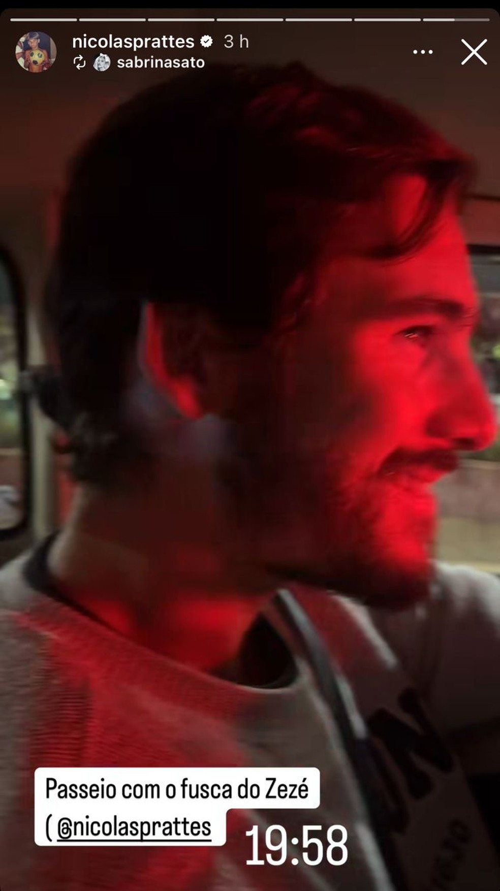 Sabrina Sato mostra passeio de fusca pelo Rio com Nicolas Prattes e a filha dela, Zoe — Foto: Reprodução/Instagram