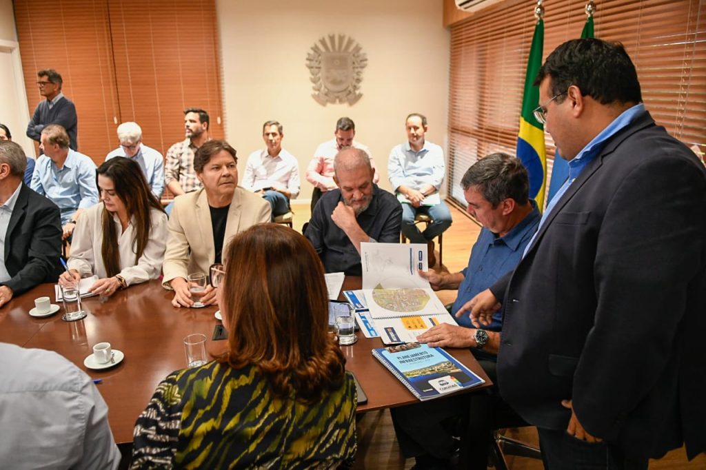 Na 2ª etapa do MS Municipalismo, Corumbá elege como prioridade a pavimentação e drenagem