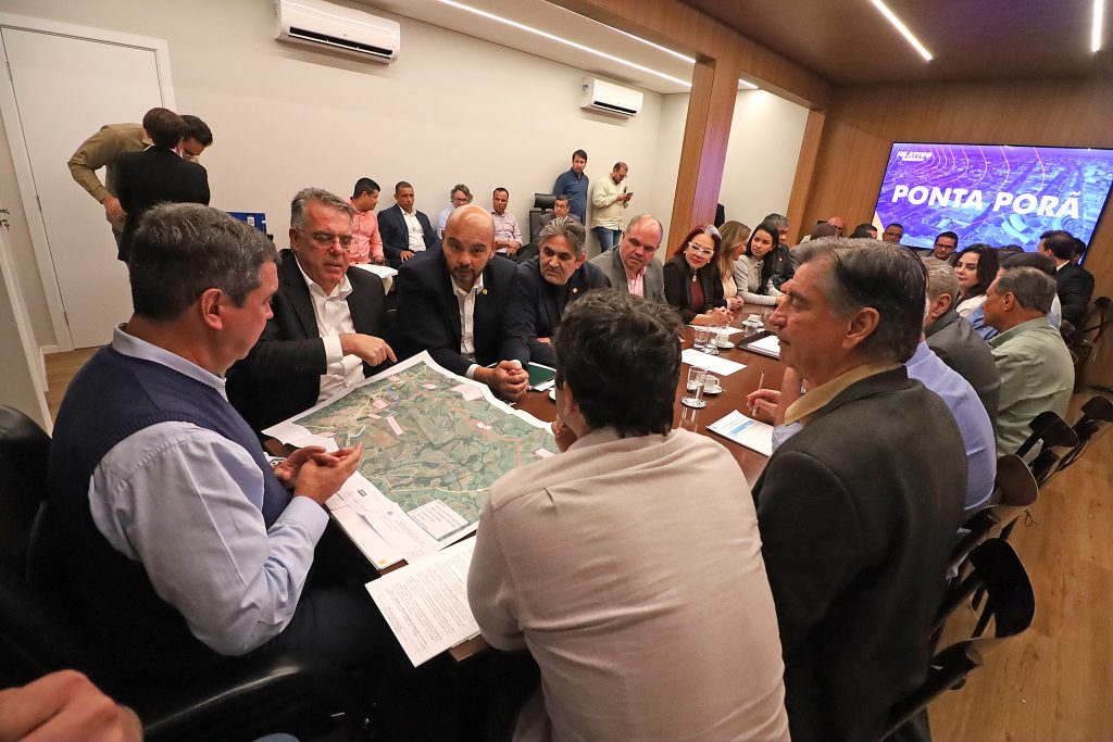 Governo municipalista: Ponta Porã garante recursos para 100% de pavimentação em três bairros e sanga Puitã