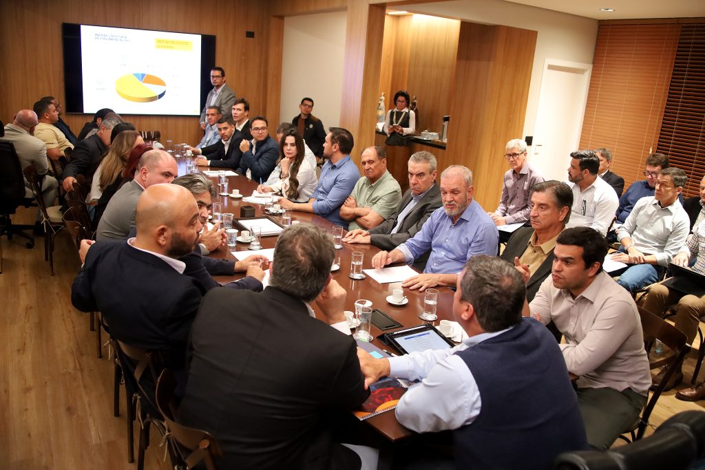 Governo municipalista: Ponta Porã garante recursos para 100% de pavimentação em três bairros e sanga Puitã