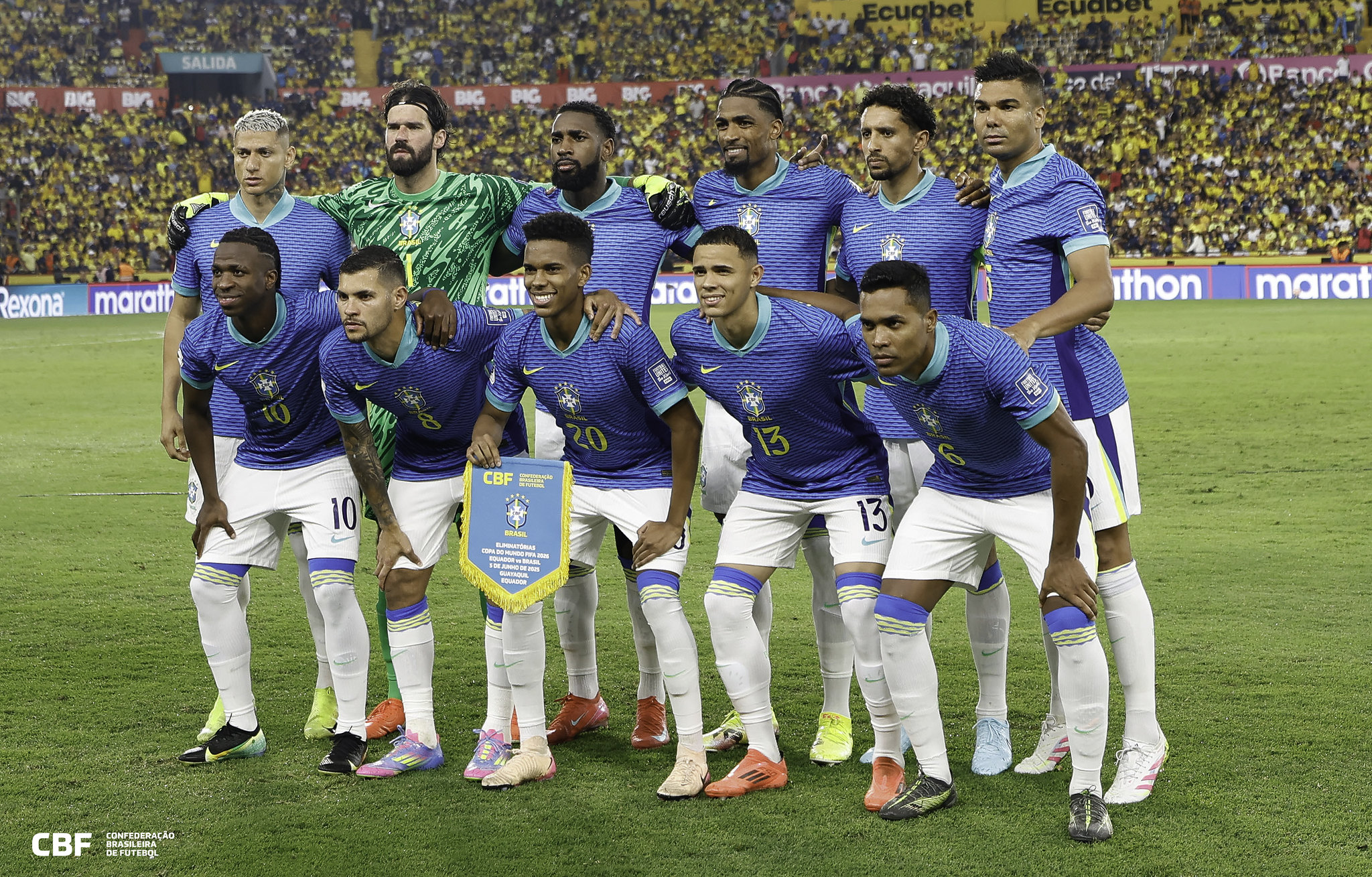 Brasil empata com Equador na estreia de Ancelotti e adia classificação para a Copa