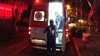 Homem é socorrido em estado grave após ser esfaqueado em Dourados