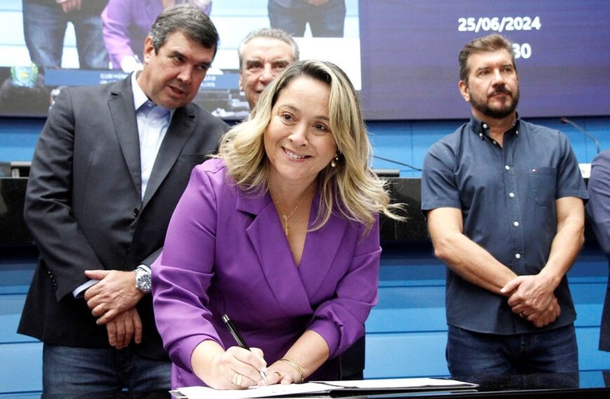 Lia Nogueira celebra pagamento de R$ 1,24 milhão em emendas para a saúde municipal