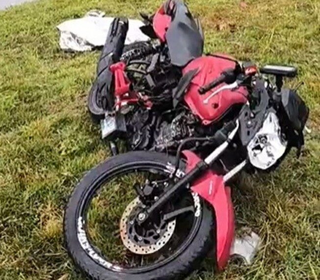 Motociclista perde controle, bate em poste e morre em Itaporã