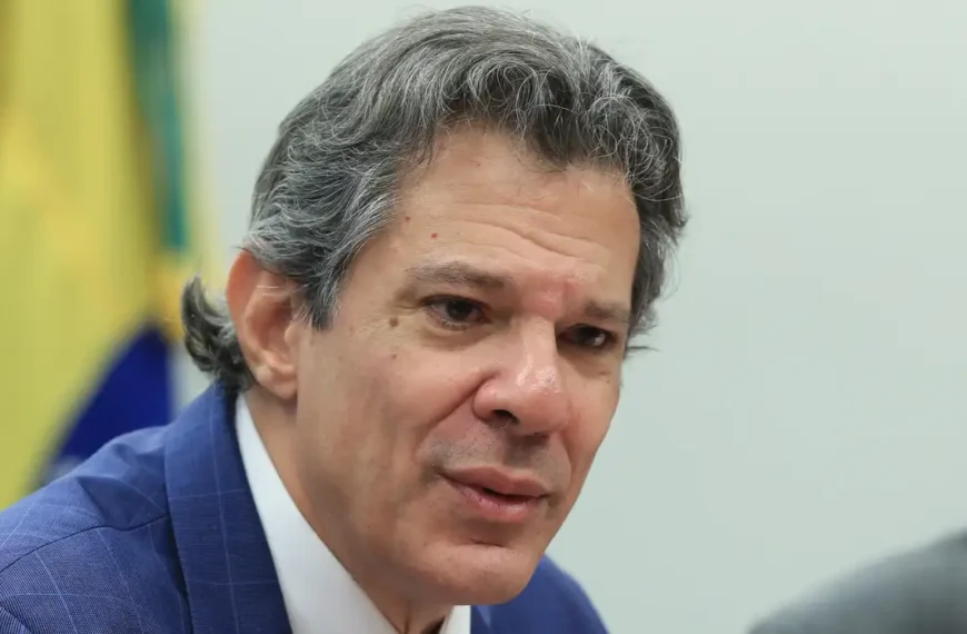 Haddad diz que tarifaço de Trump não tem racionalidade econômica