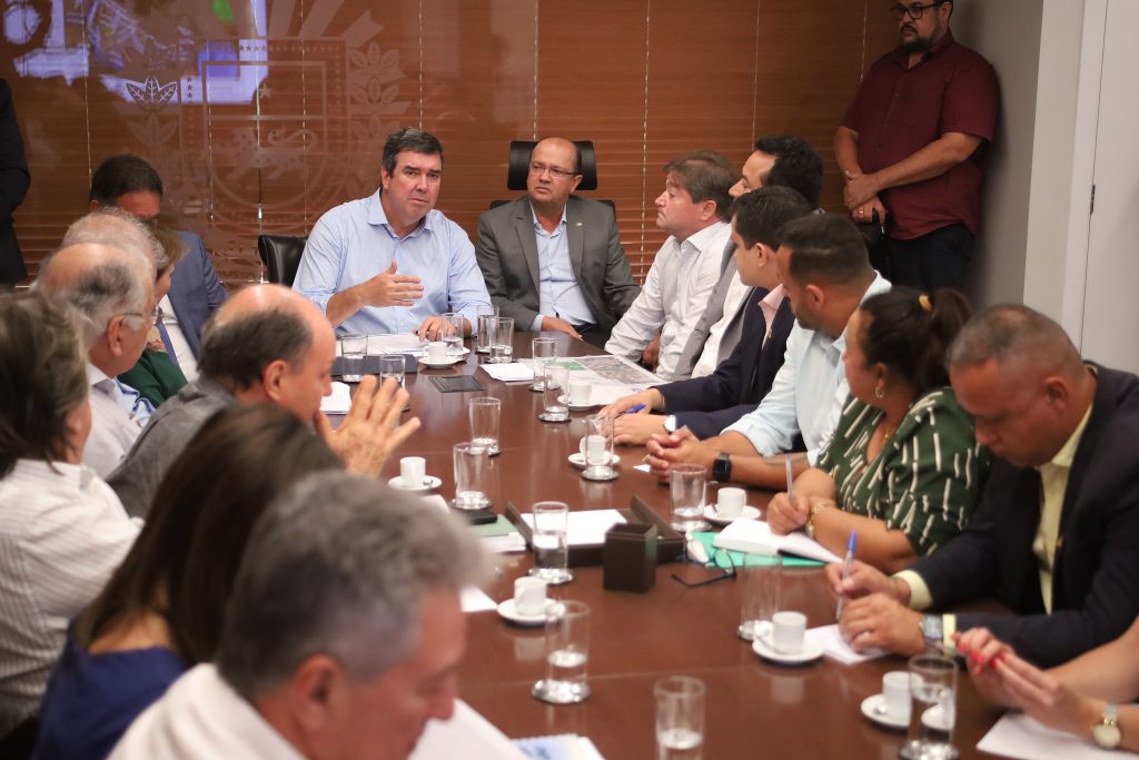 Coxim vai avançar em pavimentação e drenagem com obras de infraestrutura em diferentes bairros