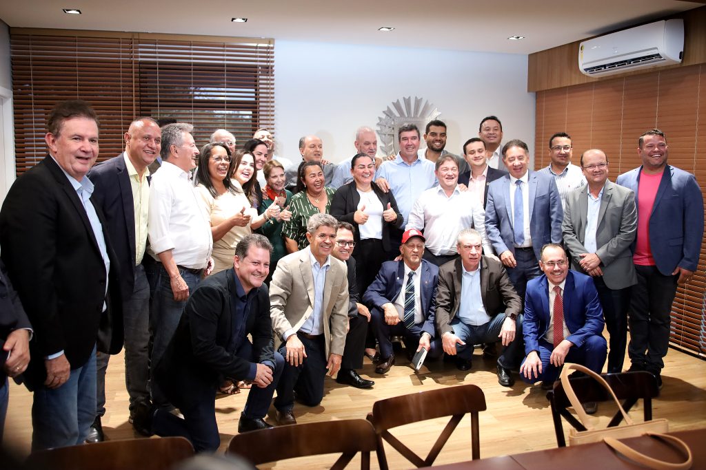 Coxim vai avançar em pavimentação e drenagem com obras de infraestrutura em diferentes bairros