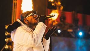 J. Eskine dispara no Top Brasil e conquista multidões ? J. Eskine dispara no Top Brasil e conquista multidões ?