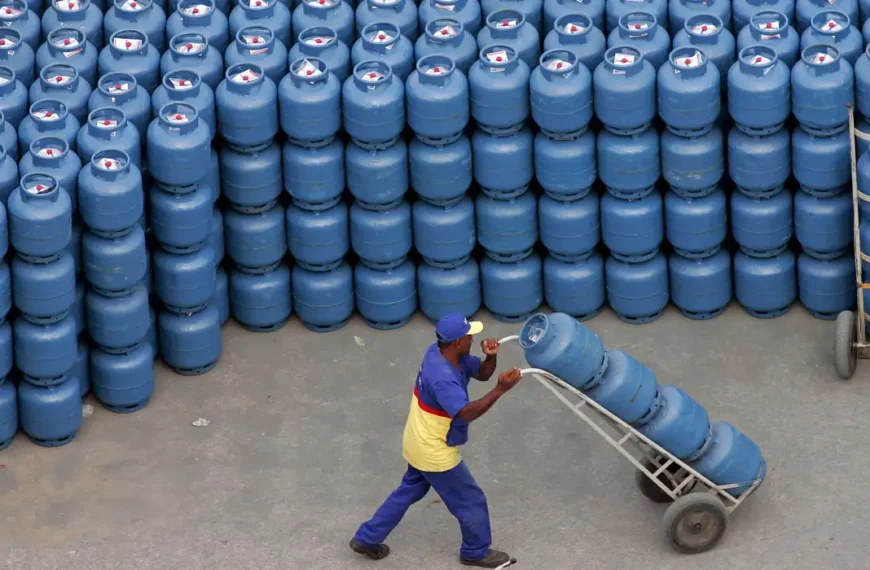 Governo garantirá gás de cozinha gratuito para 17 milhões de famílias