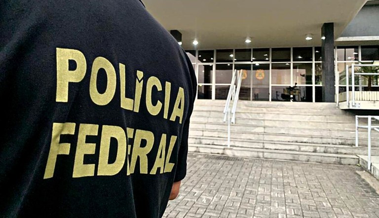 Homem é preso em flagrante por armazenar material de abuso sexual infantil em Rio Brilhante