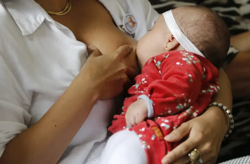 Campanha Mundial de Amamentação promove a preservação da vida