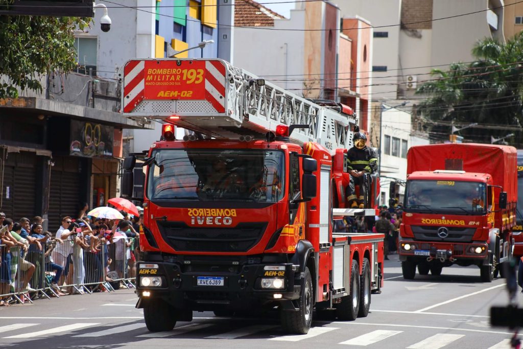Desfile: Com público de 10 mil pessoas, tradição e admiração celebram a Independência do Brasil