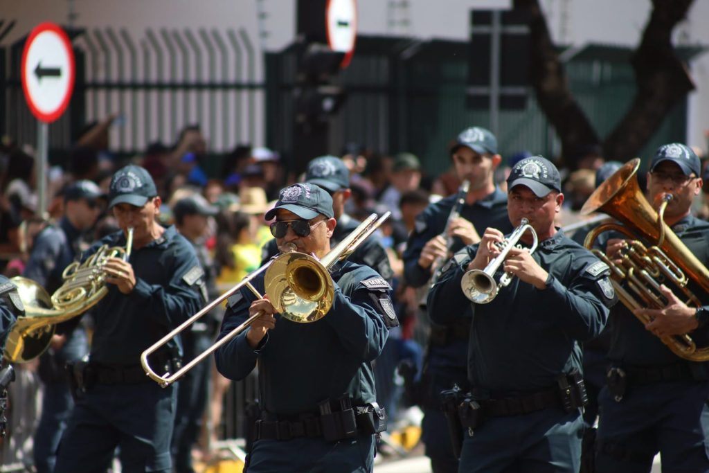 Desfile: Com público de 10 mil pessoas, tradição e admiração celebram a Independência do Brasil