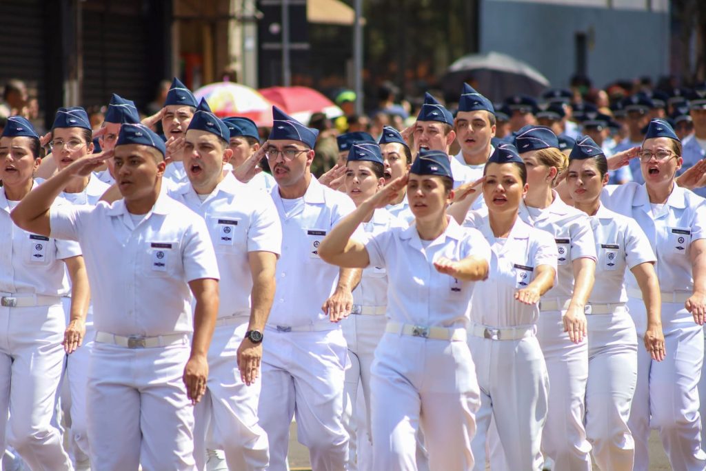 Desfile: Com público de 10 mil pessoas, tradição e admiração celebram a Independência do Brasil