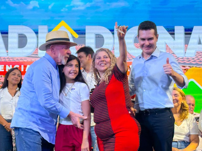 Após 10 anos de espera, famílias de Imperatriz (MA) realizam sonho da casa própria