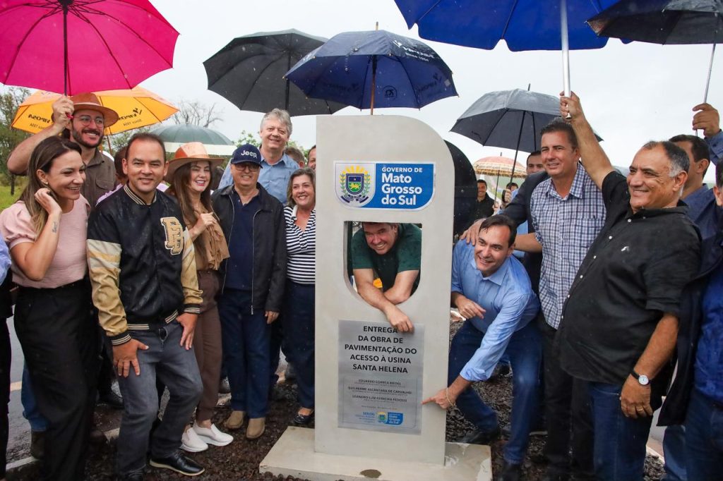 Governo do Estado inaugura pavimentação da Estrada Municipal NA-18, em Nova Andradina Governo do Estado inaugura pavimentação da Estrada Municipal NA-18, em Nova Andradina