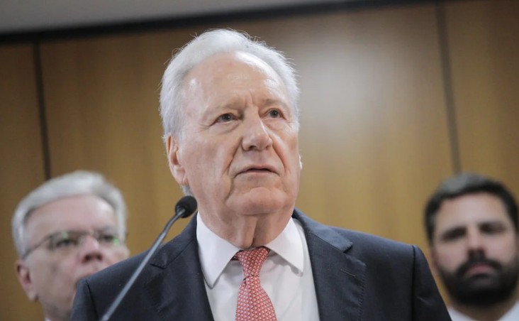 Ministro da Justiça cria comitê de enfrentamento da crise do metanol