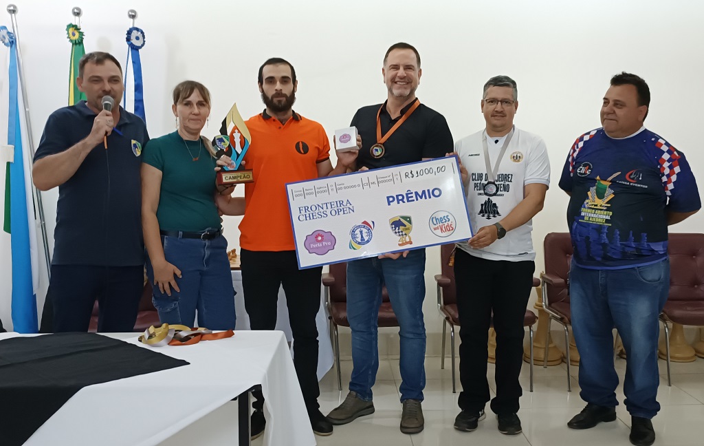 Ponta Porã sedia o “Fronteira Open 2025 – Taça Princesinha dos Ervais”, um dos maiores torneios de xadrez do MS Ponta Porã sedia o “Fronteira Open 2025 – Taça Princesinha dos Ervais”, um dos maiores torneios de xadrez do MS