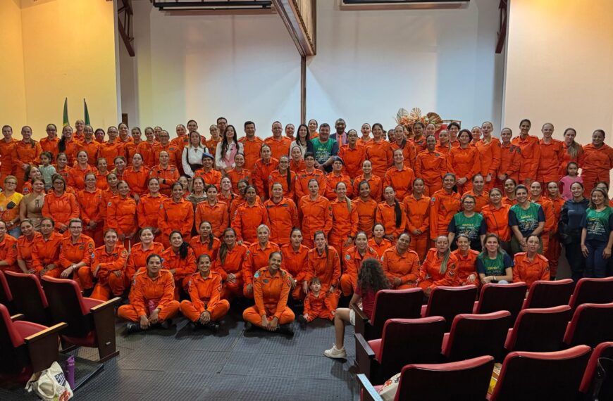 Lia Nogueira participa da abertura do 13º Encontro de Bombeiras e reforça protagonismo feminino em MS