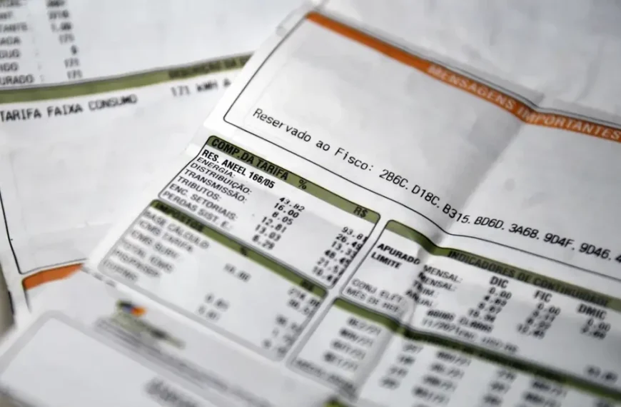 Aneel mantém bandeira para vermelha 1 na conta de luz em novembro