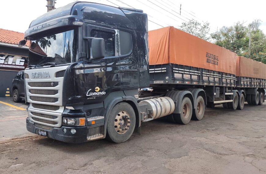 Casal é detido na MS-162 com carreta roubada em SP; veículo foi rastreado