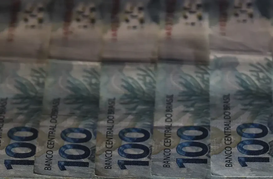 Lula veta benefícios à venda de jogadores e a regras de fidelidade