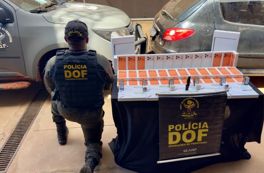 Casal é preso com R$ 550 mil em canetas emagrecedoras e celulares em Ponta Porã