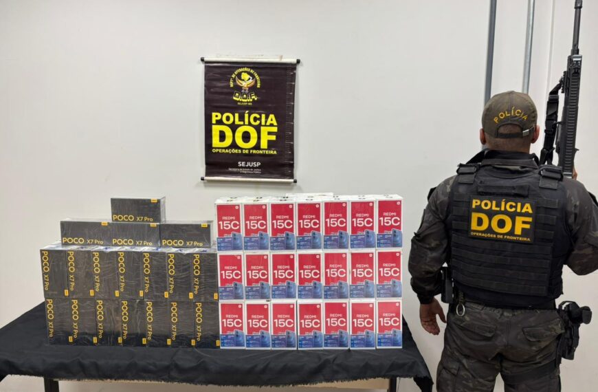 Polícia apreende carga de celulares contrabandeados avaliada em R$ 310 mil