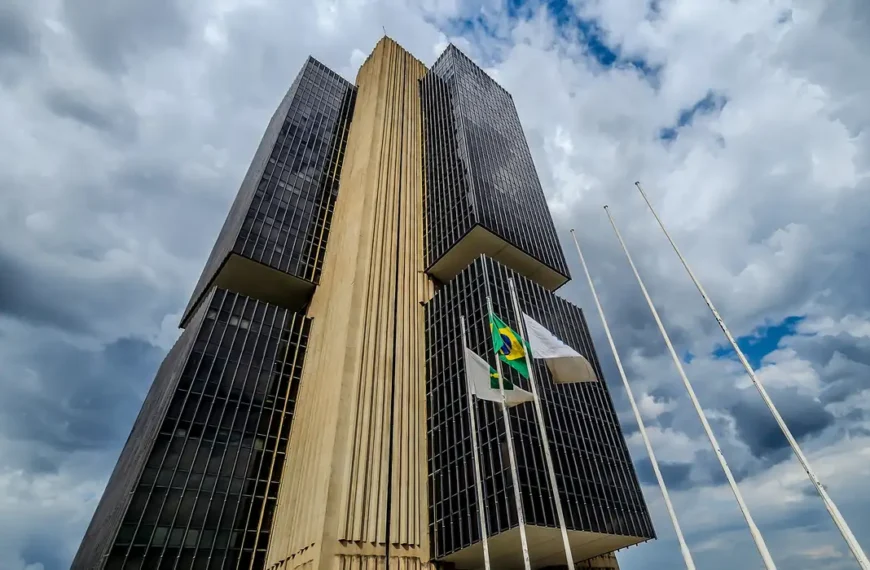 Contas externas têm saldo negativo menor em janeiro de 2026