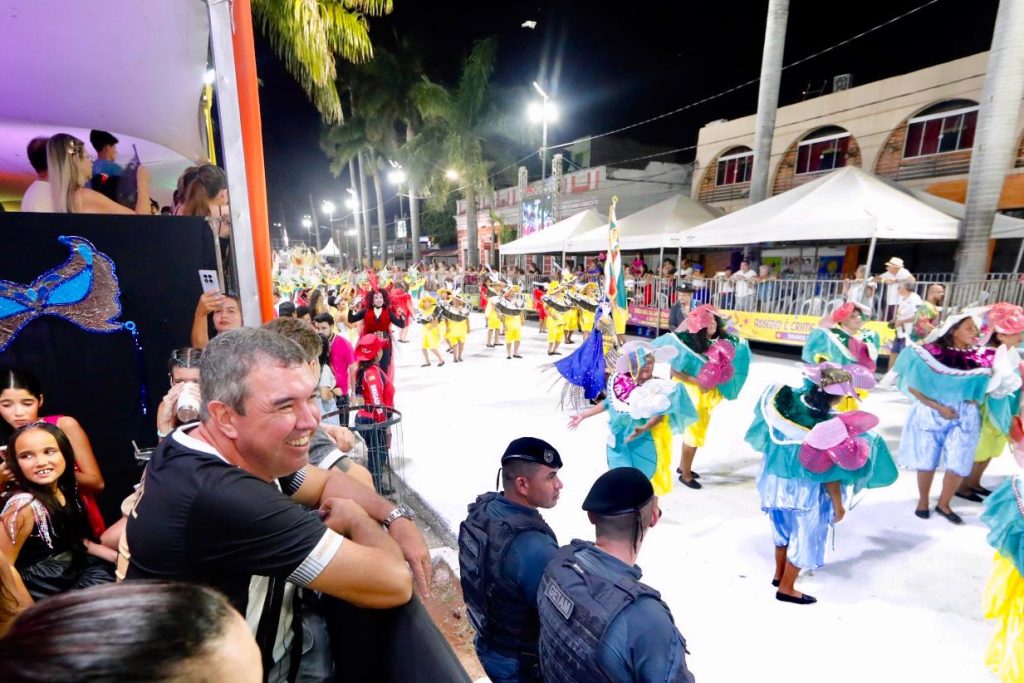 Espetáculo da arte pantaneira: Carnaval de Corumbá reforça identidade cultural e vitrine do Estado