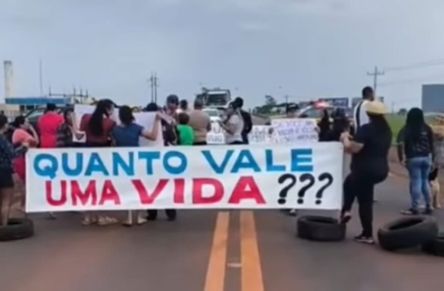 Moradores de Dourados bloqueiam BR-163 na saída Caarapó e exigem segurança após mortes