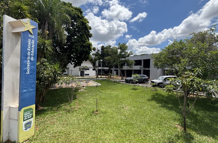 Secretaria de Educação convoca 17 professores aprovados em concurso público