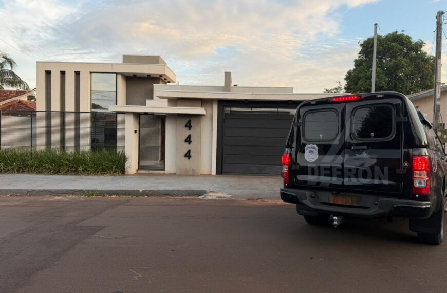 Forças de segurança realizam ação em 2 cidades e apreendem arma e celulares