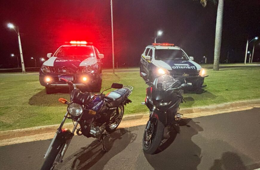 Polícia encerra racha e apreende 6 pessoas e quatro motocicletas
