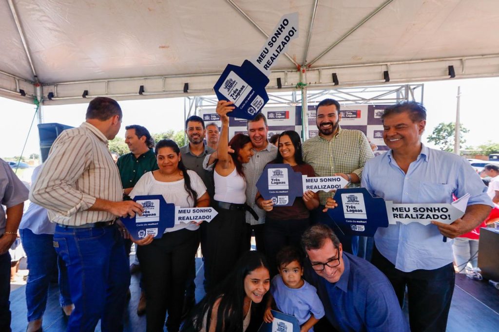Com entrega de casas populares, Governo de Mato Grosso do Sul beneficia população de Três Lagoas Com entrega de casas populares, Governo de Mato Grosso do Sul beneficia população de Três Lagoas