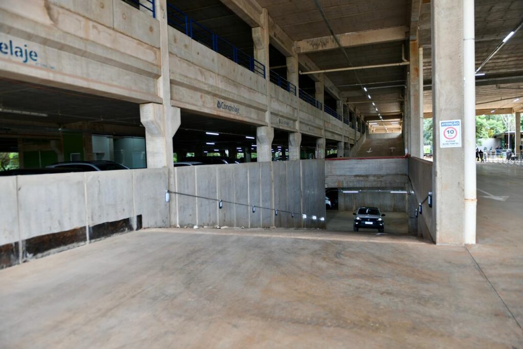“Estamos preparando a Assembleia para o futuro”, diz Paulo Corrêa sobre novo estacionamento da Casa de Leis