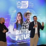 Em parceria inédita com Google, Governo de MS vai oferecer inteligência artificial nas escolas e criar CEP Rural